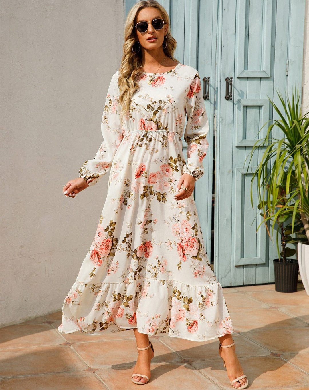 Cherenne | Witte Langarm Maxi Kleid Mit Sommerlichem Blumenmuster