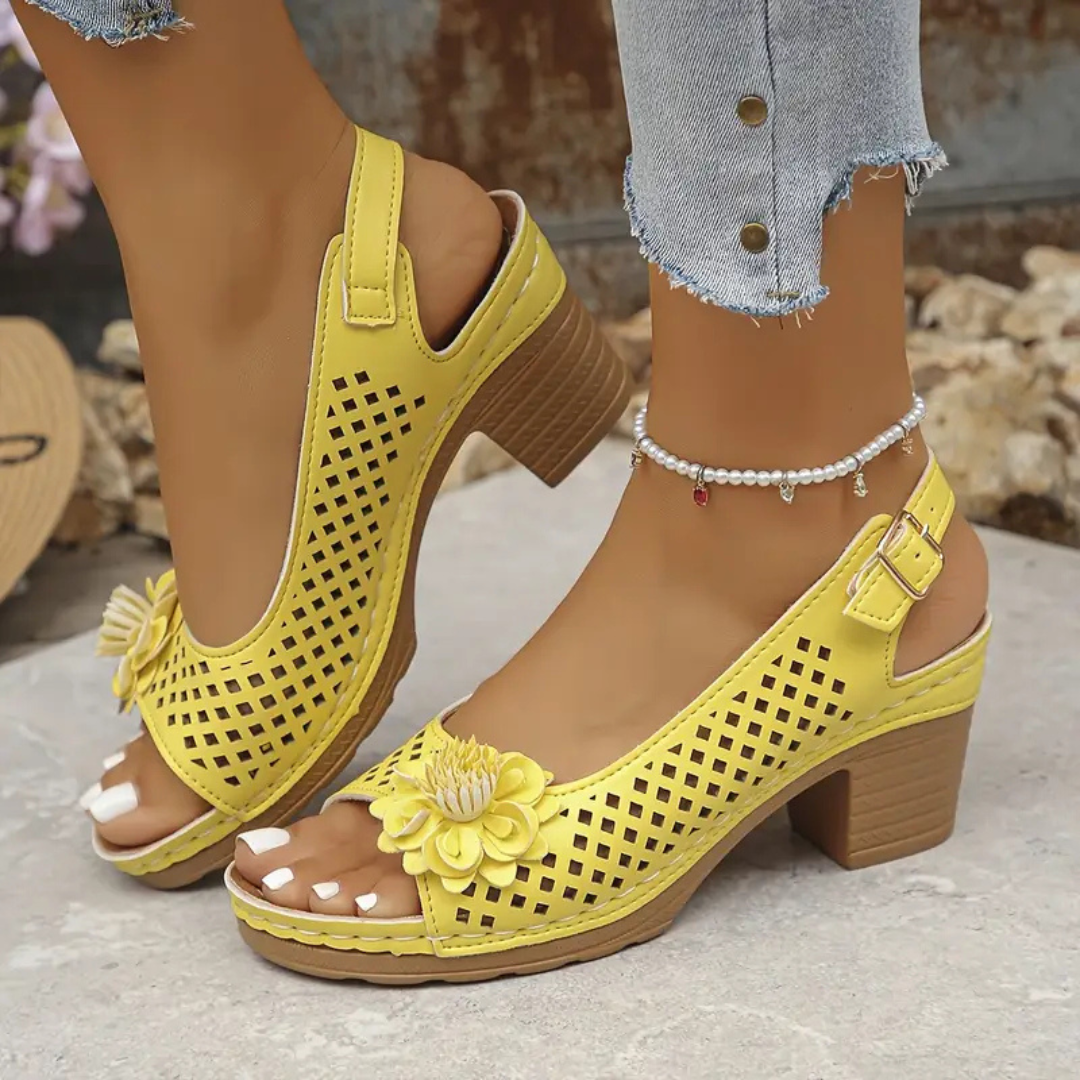 Laura | Leichte Bequeme Orthopädische Sandalen