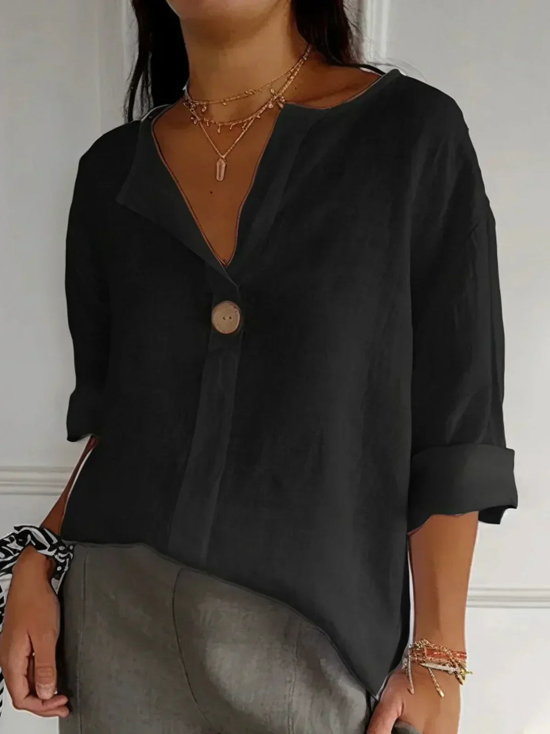 Louise | Lässige Bluse mit V-Ausschnitt