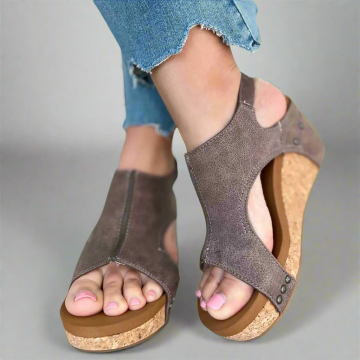 Novah | Handgefertigte orthopädische Sandalen