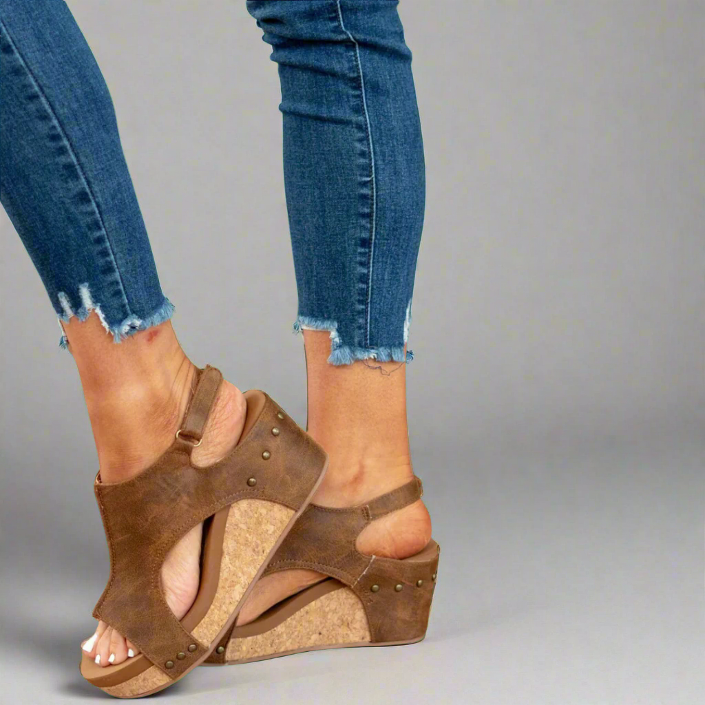 Novah | Handgefertigte orthopädische Sandalen
