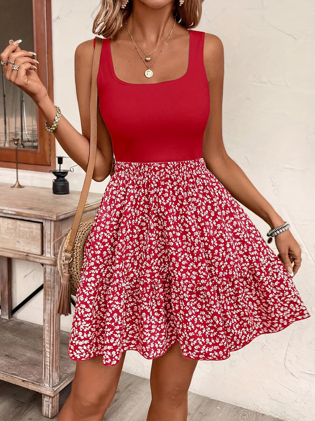 Yesha | Elegantes, von Frankreich inspiriertes Kleid