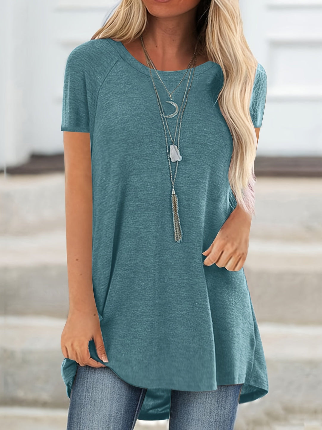 Daye | Lässiges Longline Crew Neck T-Shirt