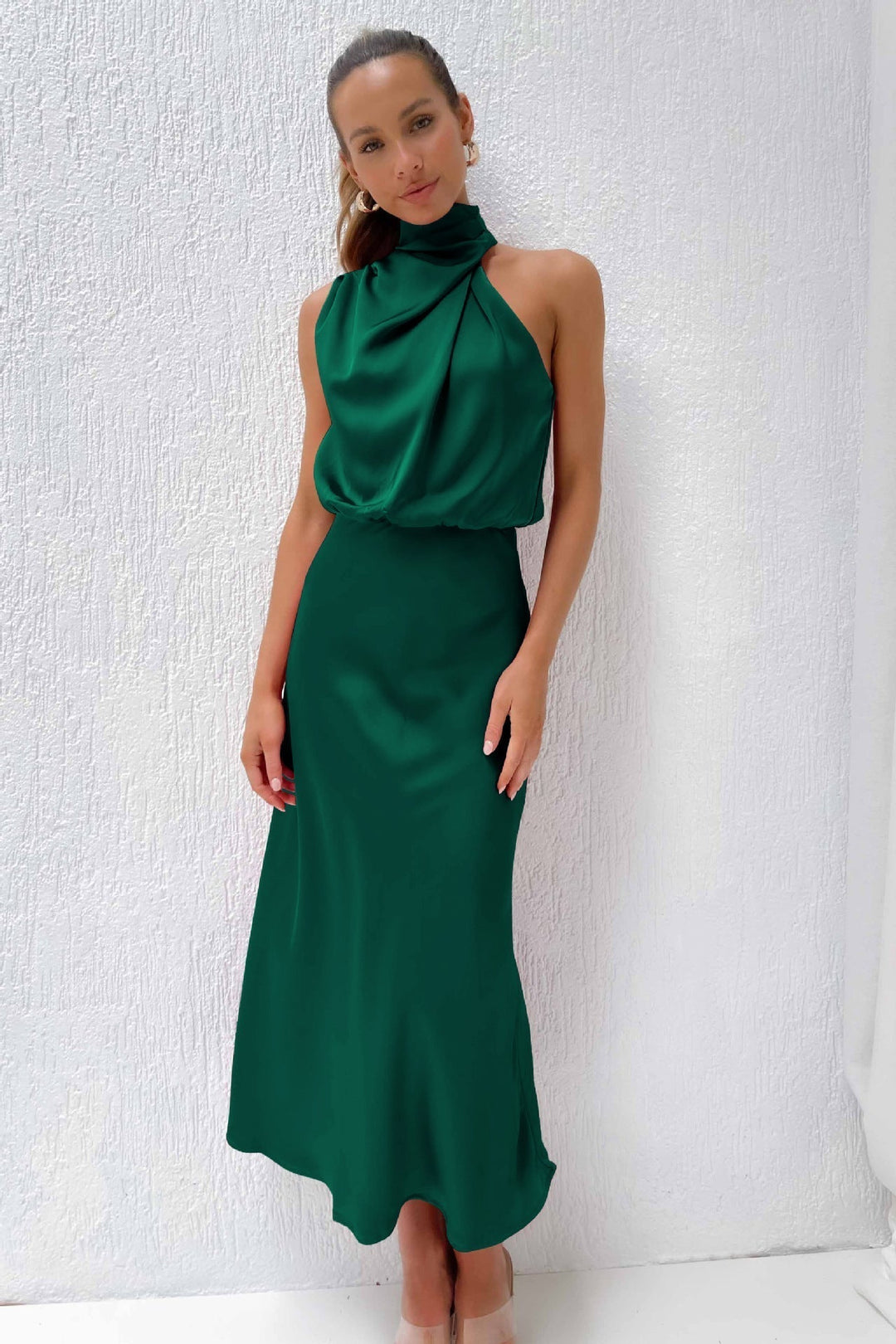 Adelaide | Lang geschnittenes Kleid mit Neckholder