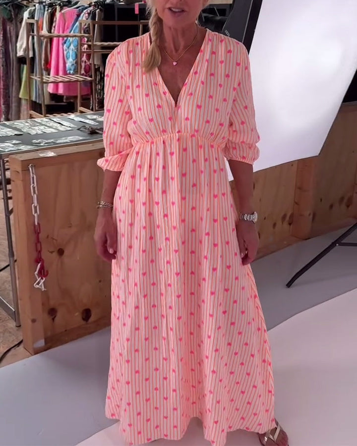 Beena | Elegantes V-Ausschnitt Kleid mit Herzmuster