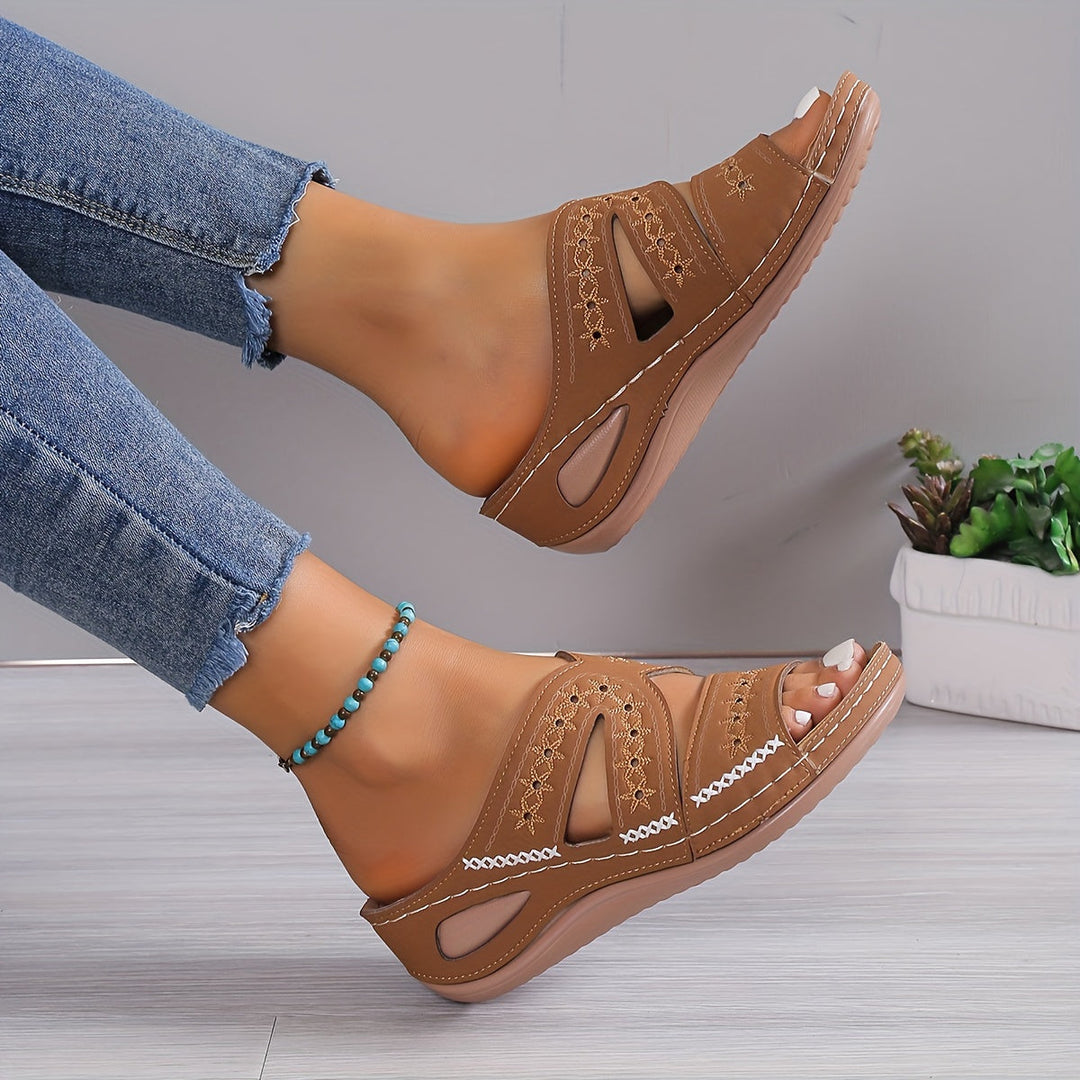 Maicha | Legere Orthopädische Sandalen