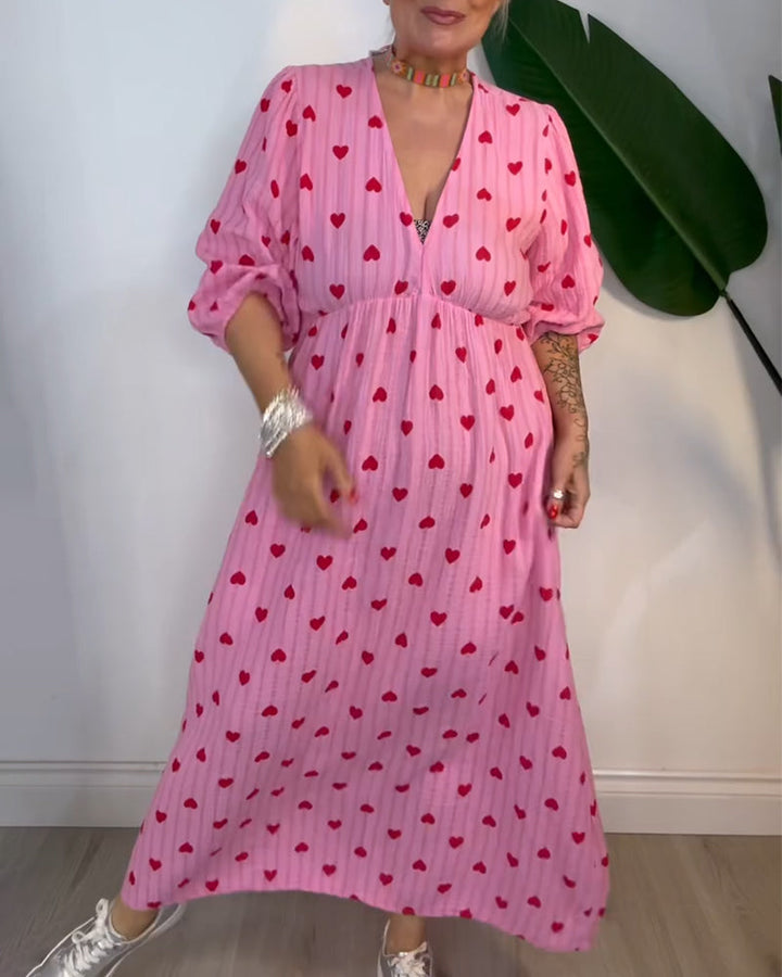 Beena | Elegantes V-Ausschnitt Kleid mit Herzmuster