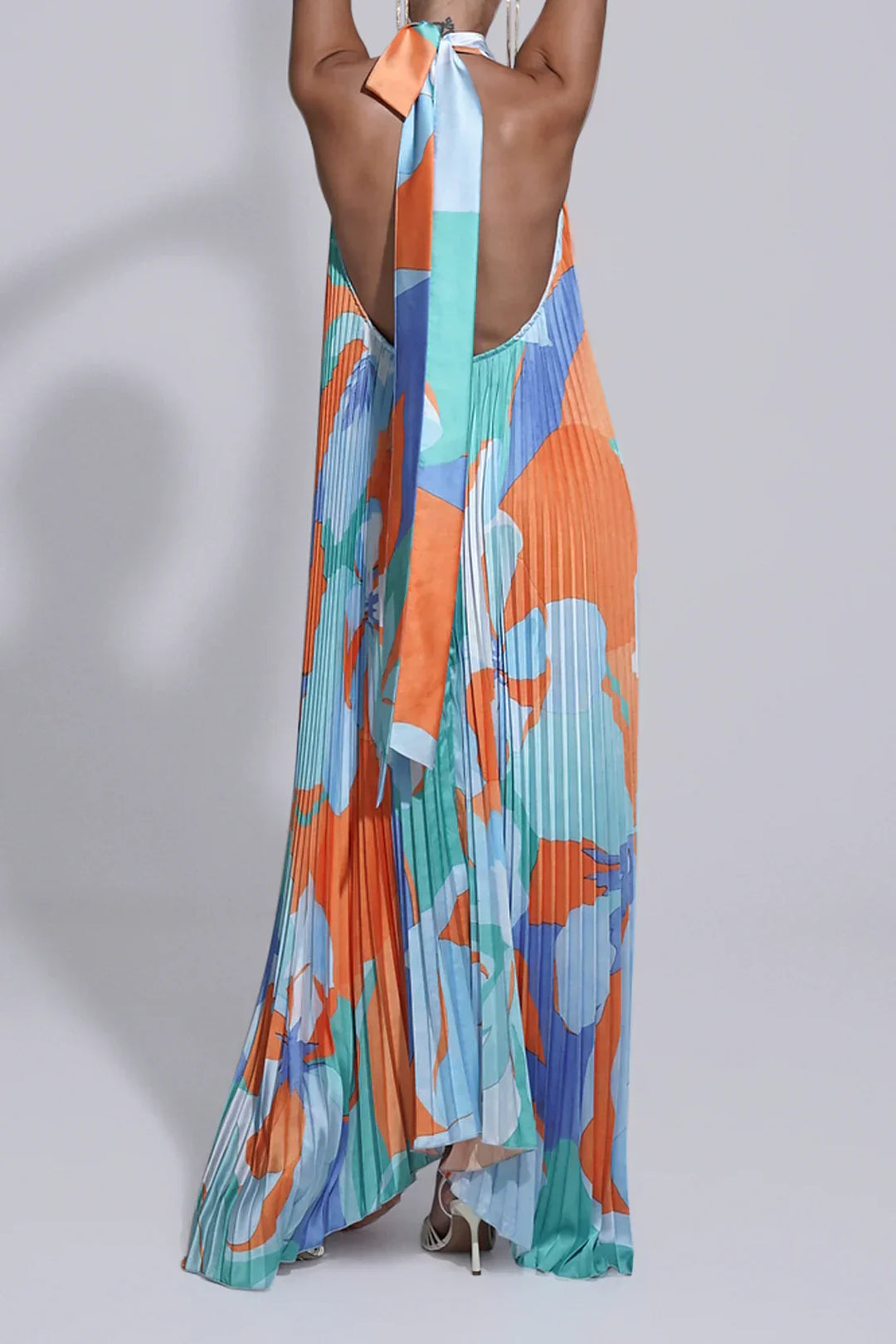 Isa | Elegantes Halter Plissiertes Maxikleid