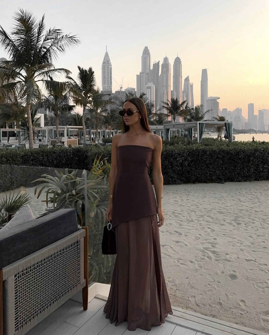 Adrianne | Trägerloses Patchwork-Maxikleid aus Mesh mit asymmetrischem Schnitt