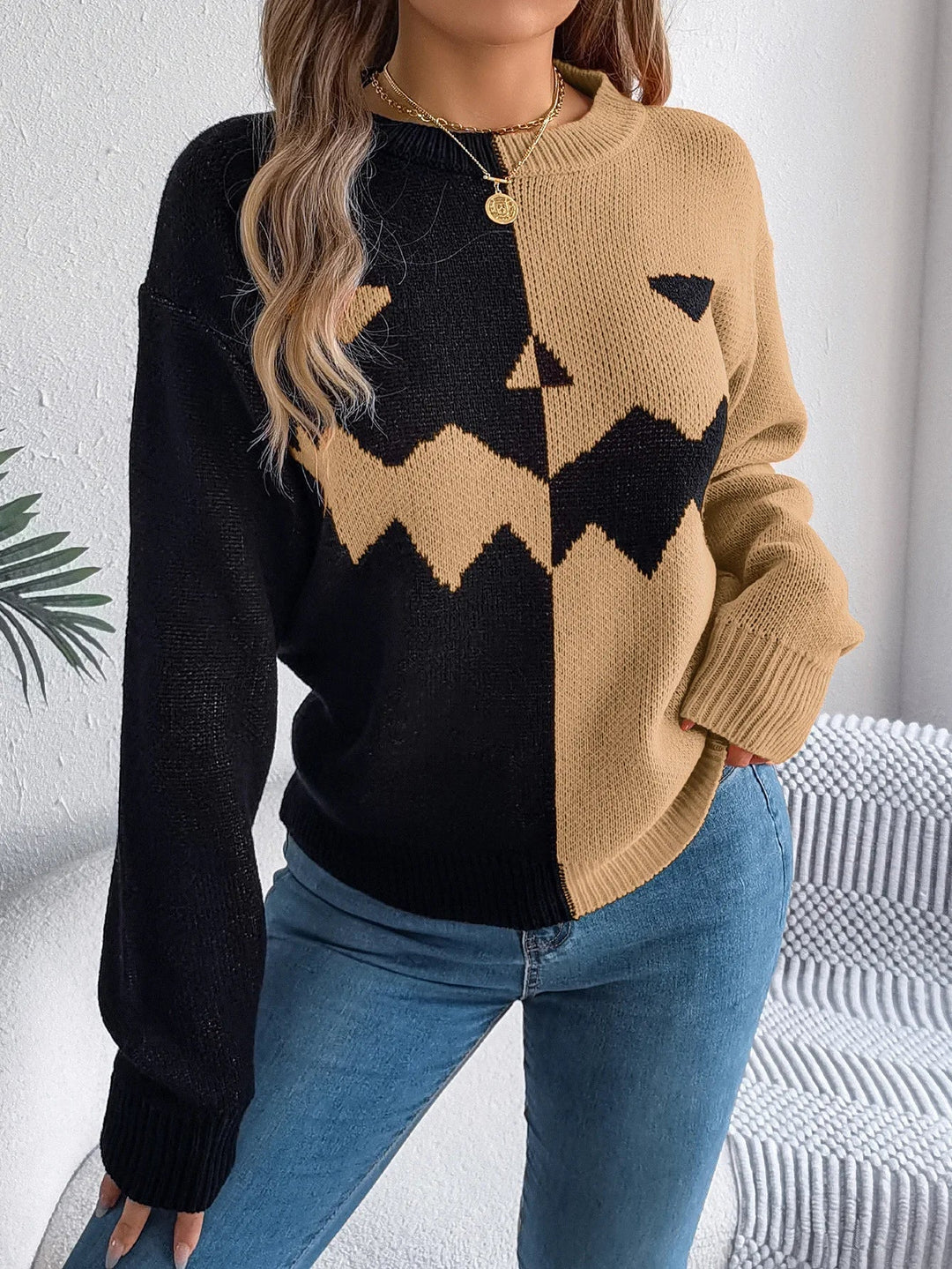 Victoria | Kürbis-Pullover mit Colorblock-Design