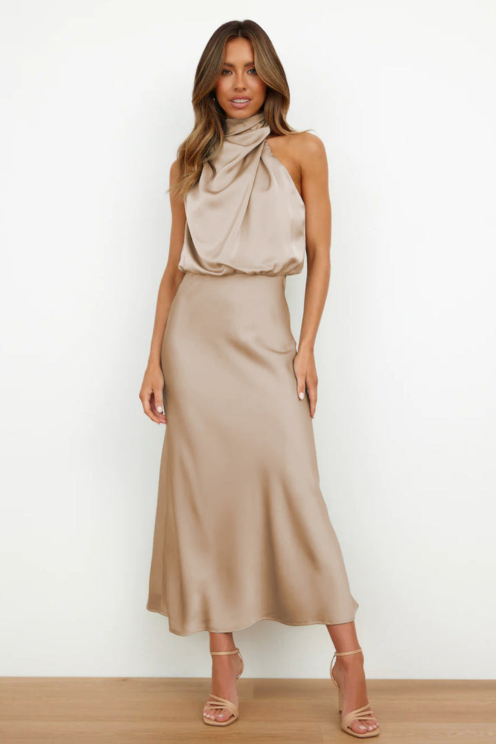 Adelaide | Lang geschnittenes Kleid mit Neckholder