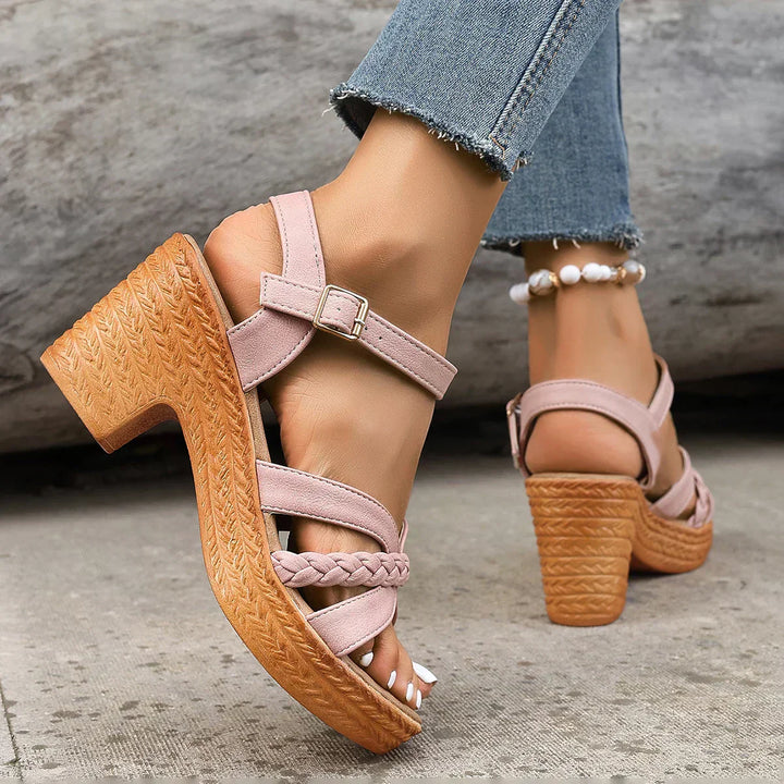 Lorelai | Zeitlose Sandalen mit mittlerem Absatz