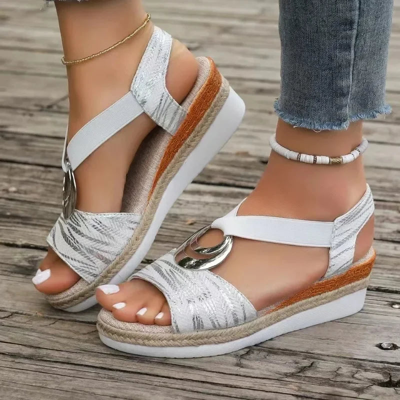Amoura | Elegante orthopädische Sandalen