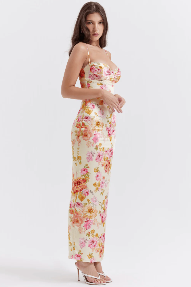 Karina | Charmantes Blumenkleid mit Spaghettiträgern