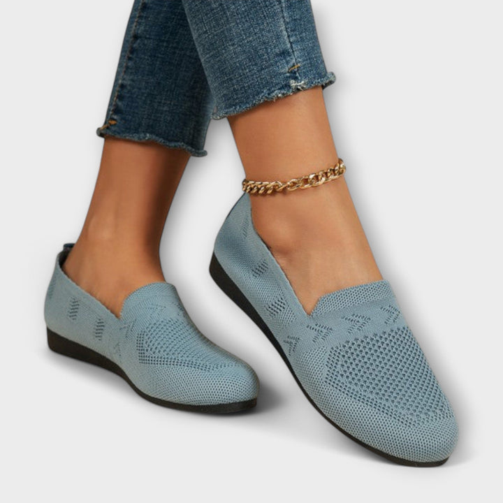Kira | Stilvolle Slipper im klassischen Design