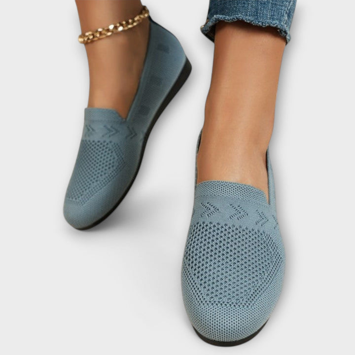 Kira | Stilvolle Slipper im klassischen Design
