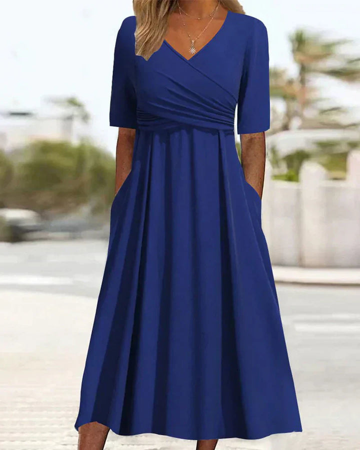 Lilyana | Kurzärmeliges Crossover-Kleid