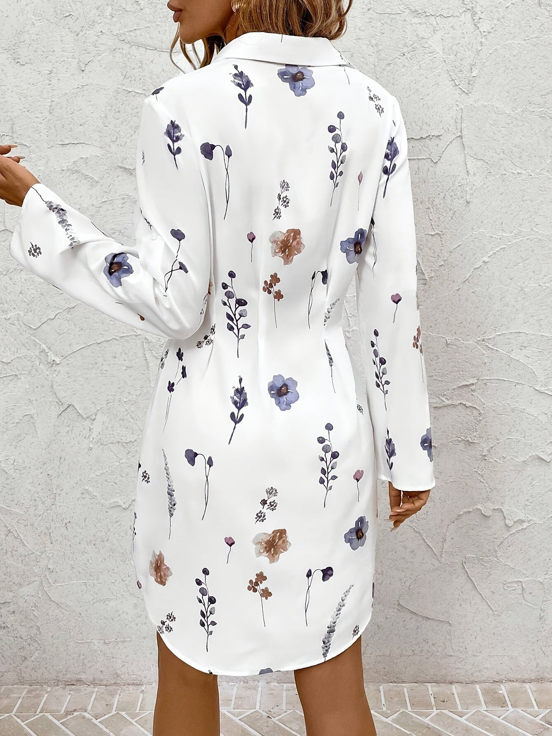 Myline | Elegantes Blumenkleid