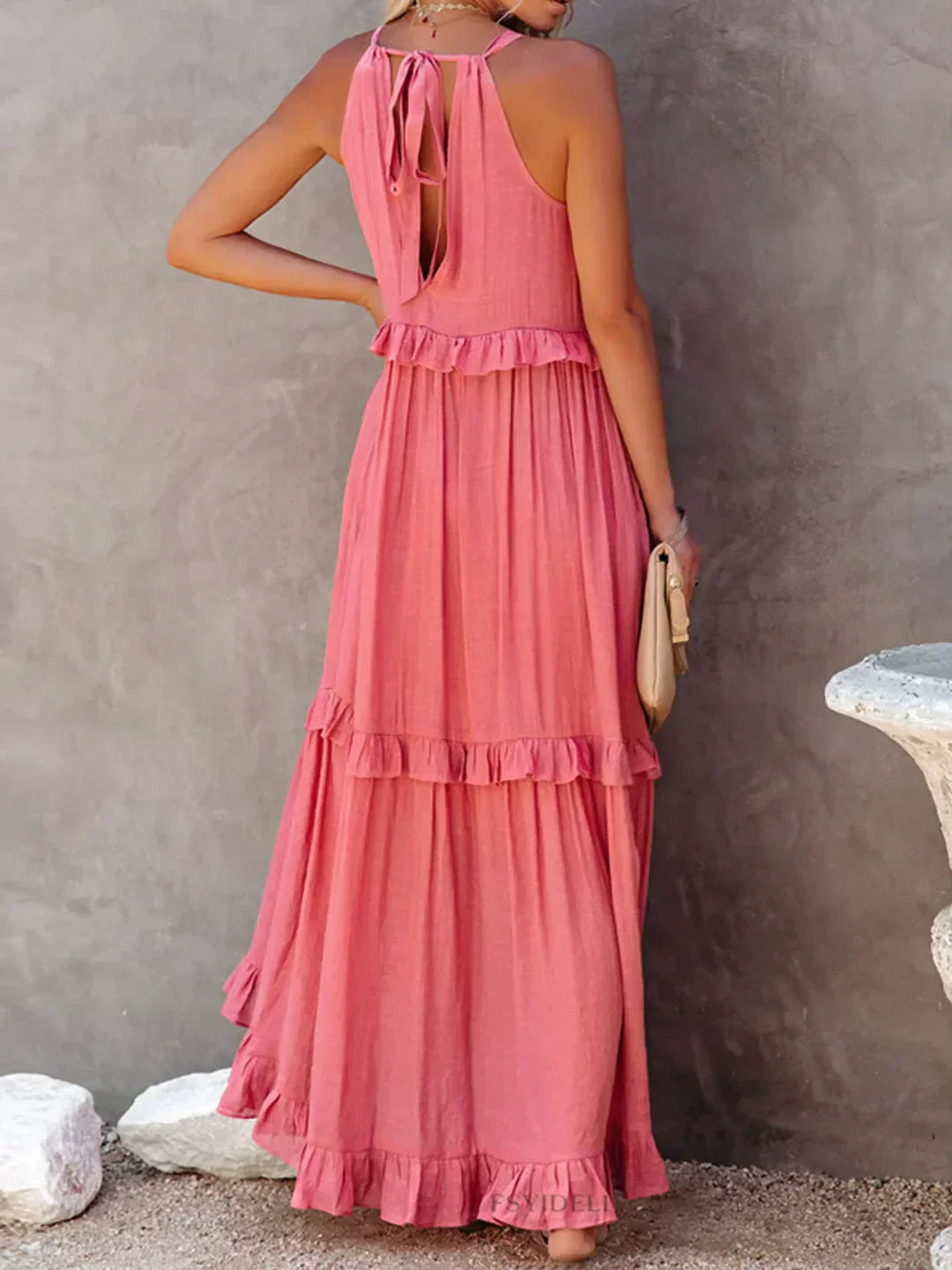Valery | Halter Ruffle Maxi Kleid
