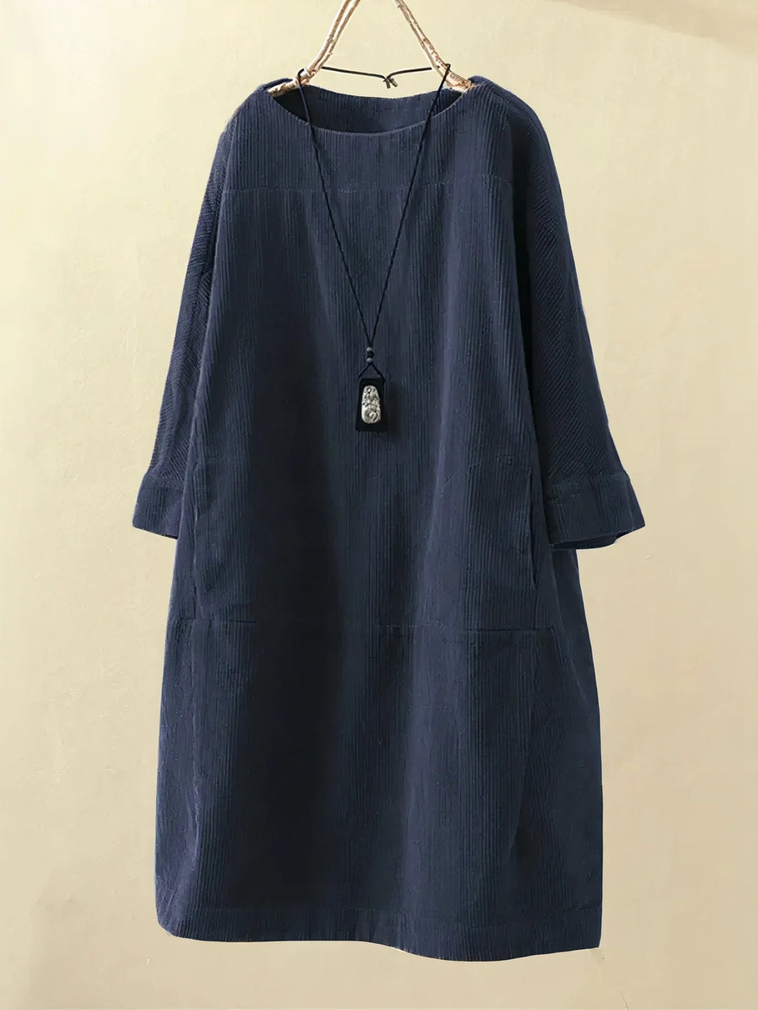 Hena | Entspanntes Vintage-Cordkleid