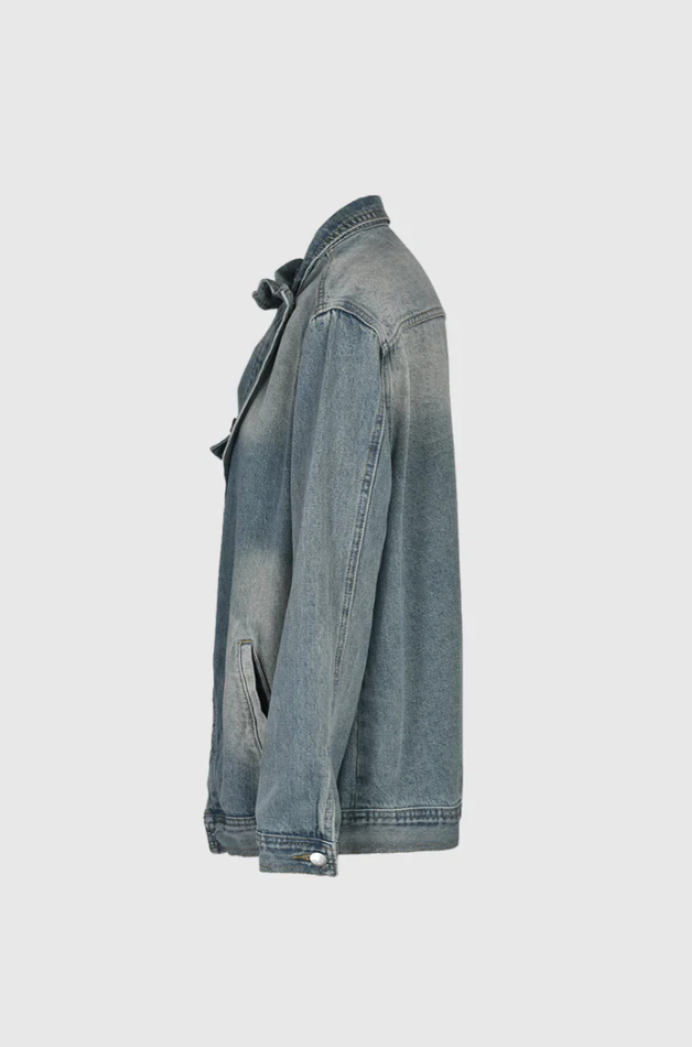 Anabelle | Künstlerische Jeansjacke