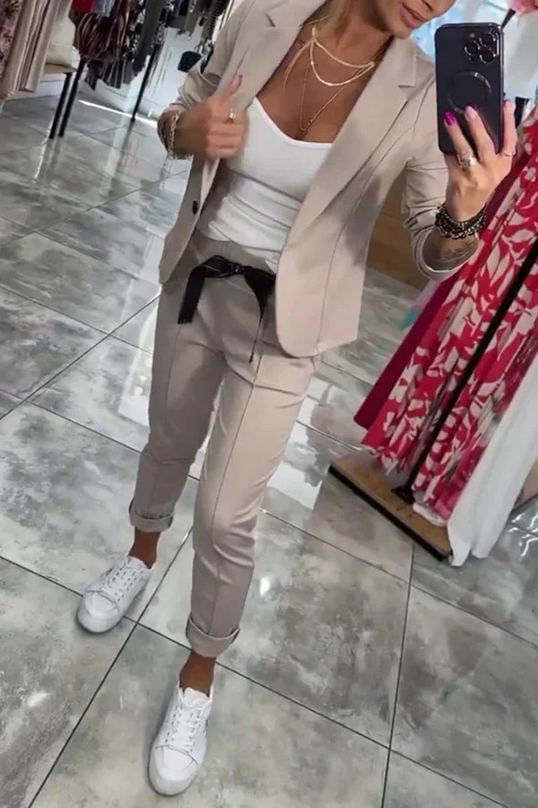 Lena | Moderner Lässiger Chic Blazer-und-Hosen-Set