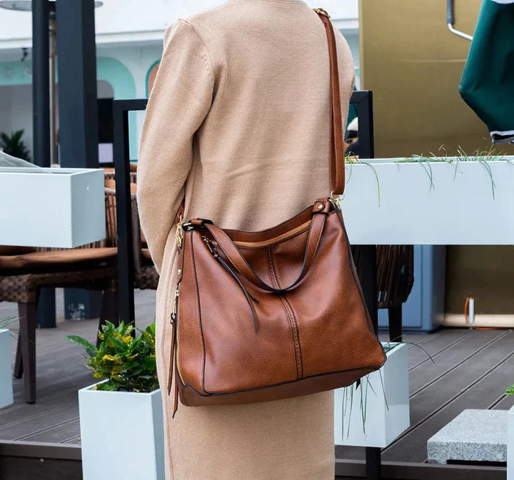 Karrie | Lässige Hobo-Tasche