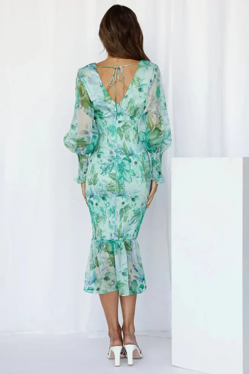 Charity | Wunderschönes Blumenkleid