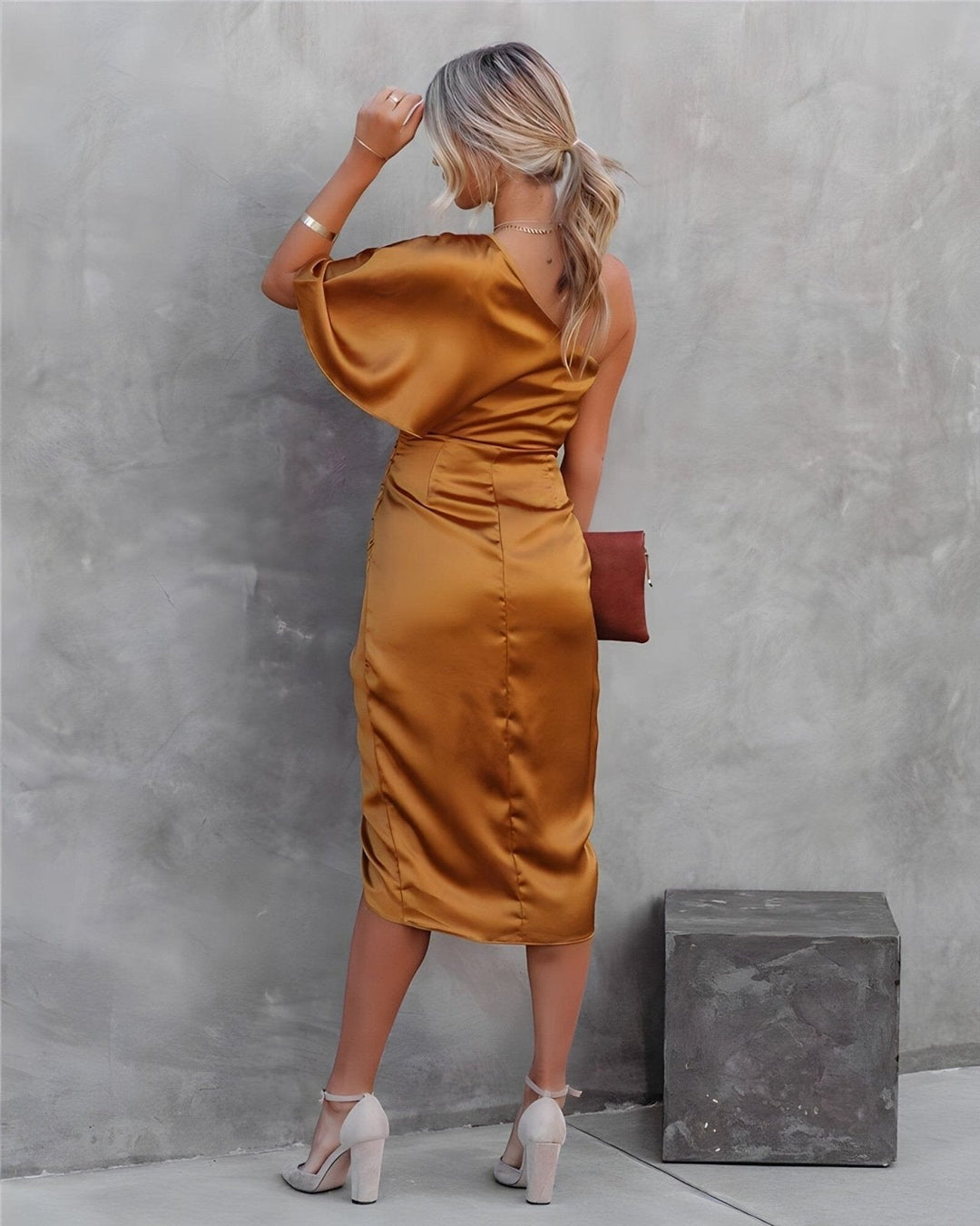 Cameron | Elegantes asymmetrisches Damenkleid