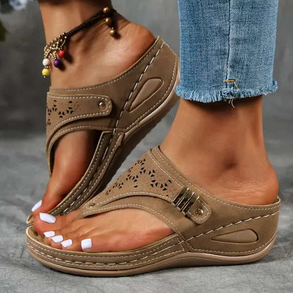 Leona | Stilvolle orthopädische Sandalen