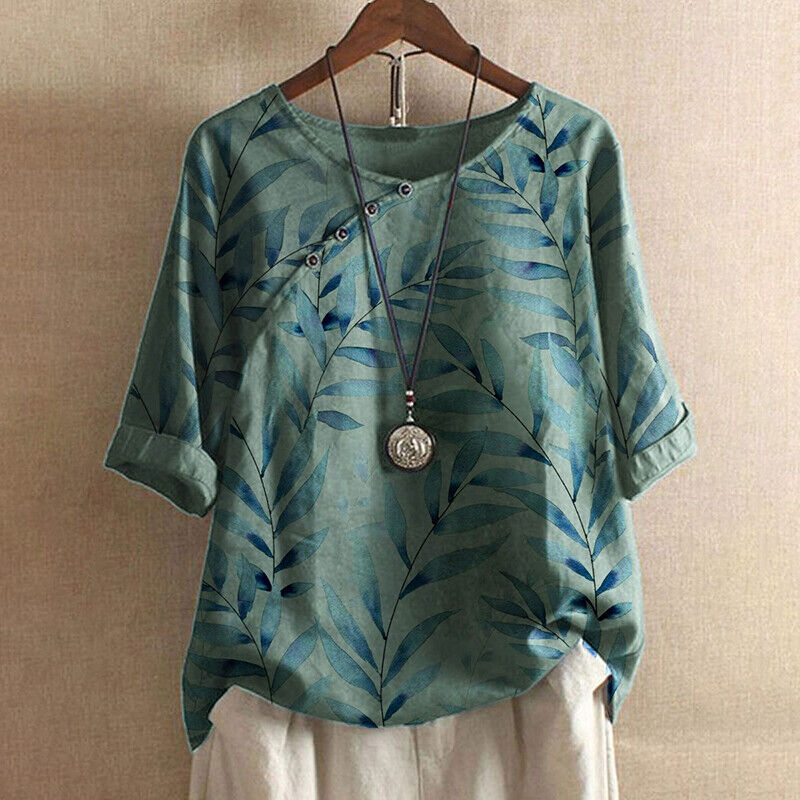 Eudora | Bluse mit Blattdruck und Knopfdetails