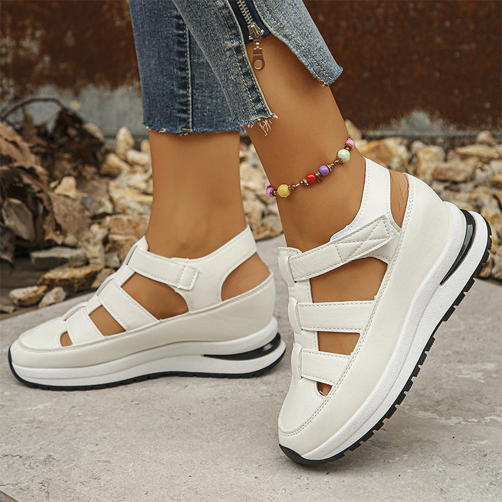 Bettina | Urban Sandalen mit geschlossener Zehenpartie