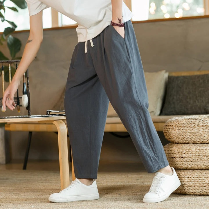 Rune | Minimale bequemhose